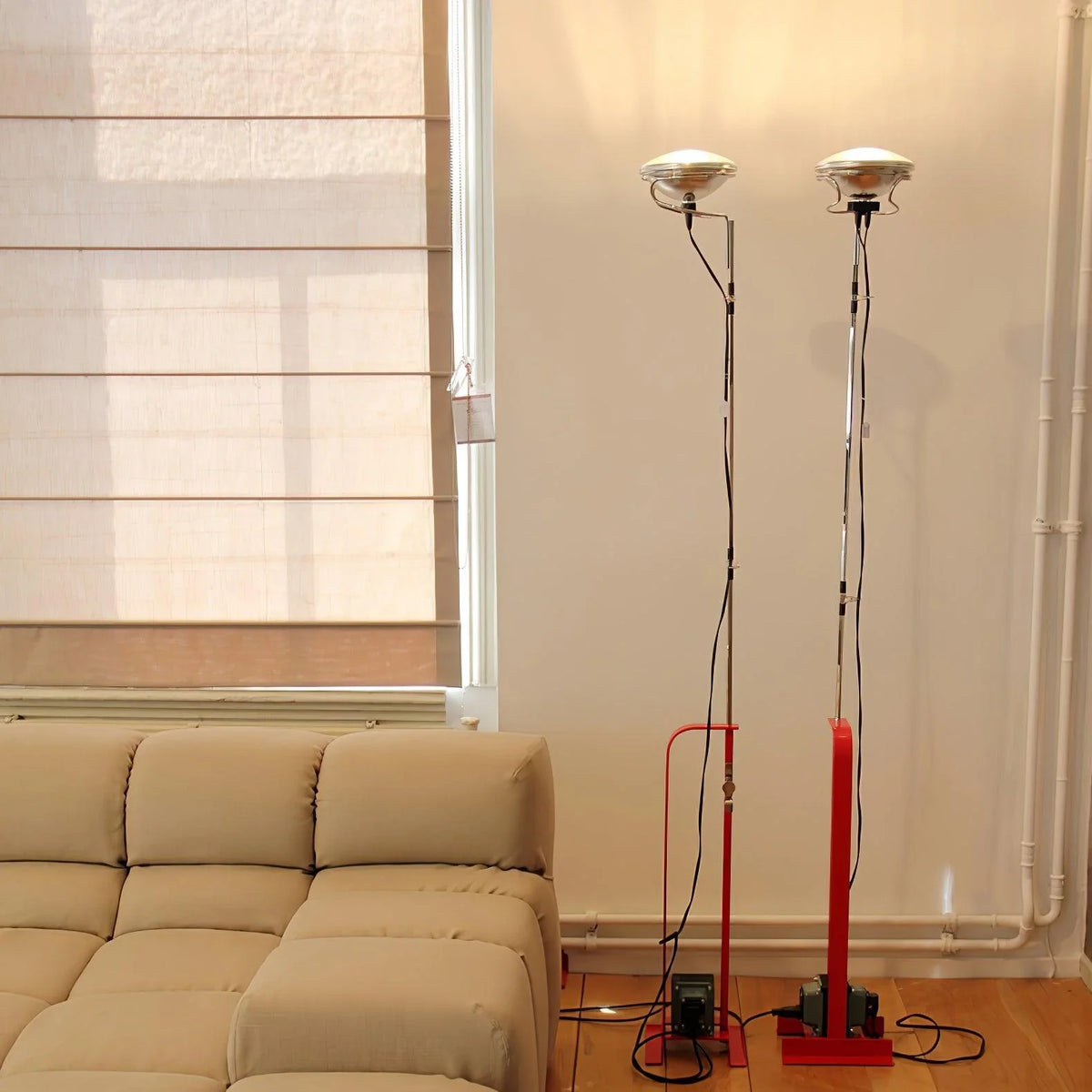 Toio_Floor_Lamp_2