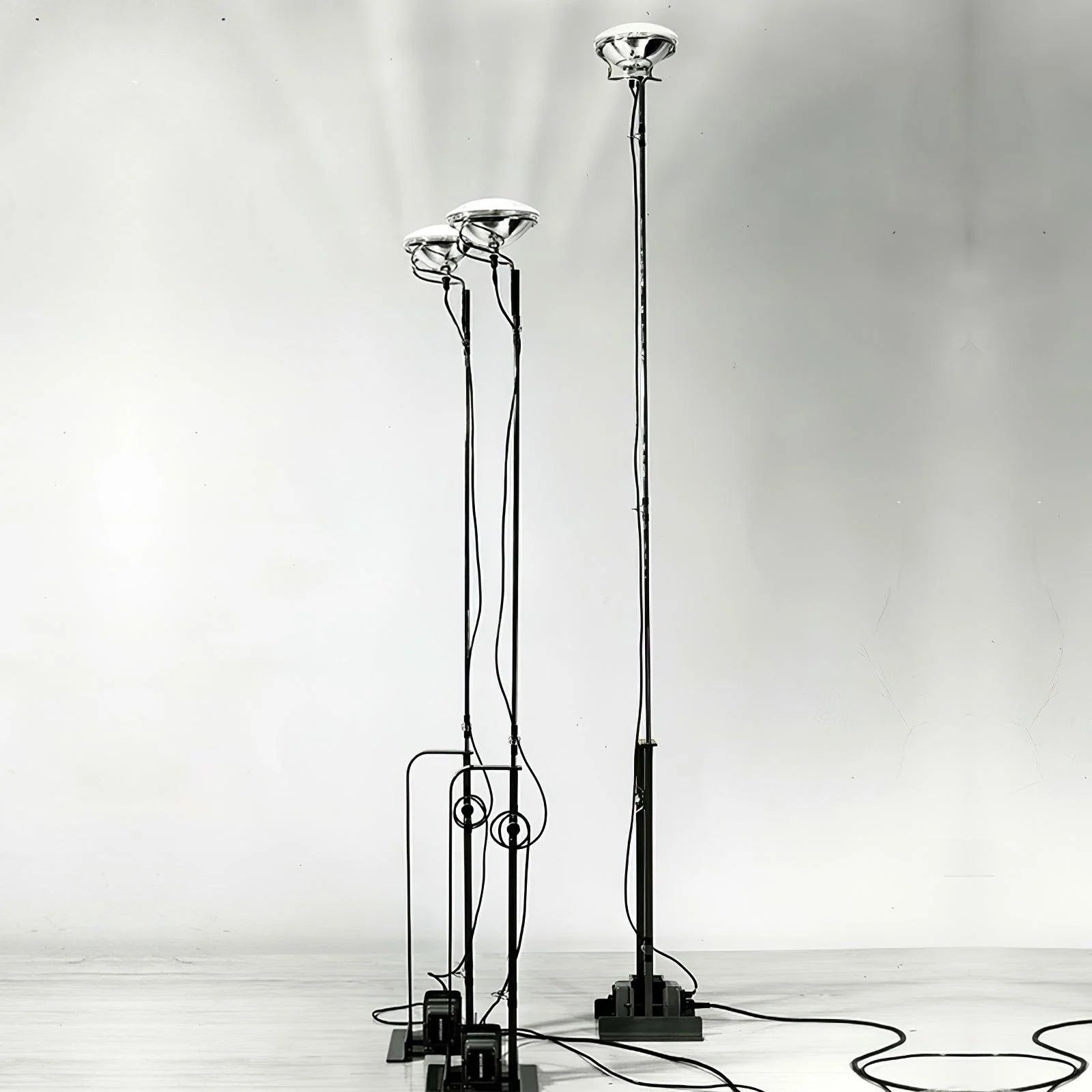 Toio_Floor_Lamp_24