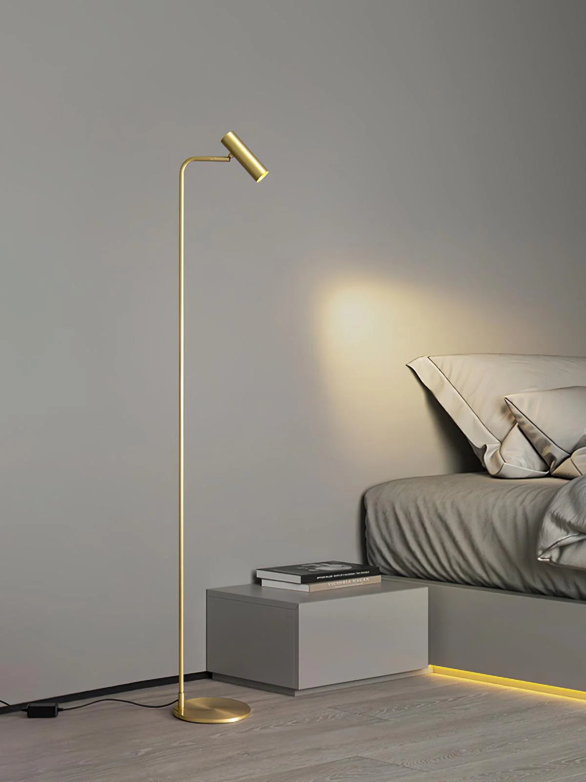 Torris_Floor_Lamp_11