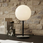 Tr_Bulb_Table_Lamp_12