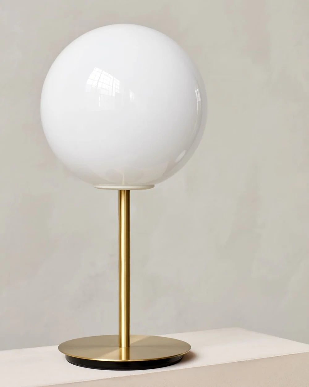 Tr_Bulb_Table_Lamp_22