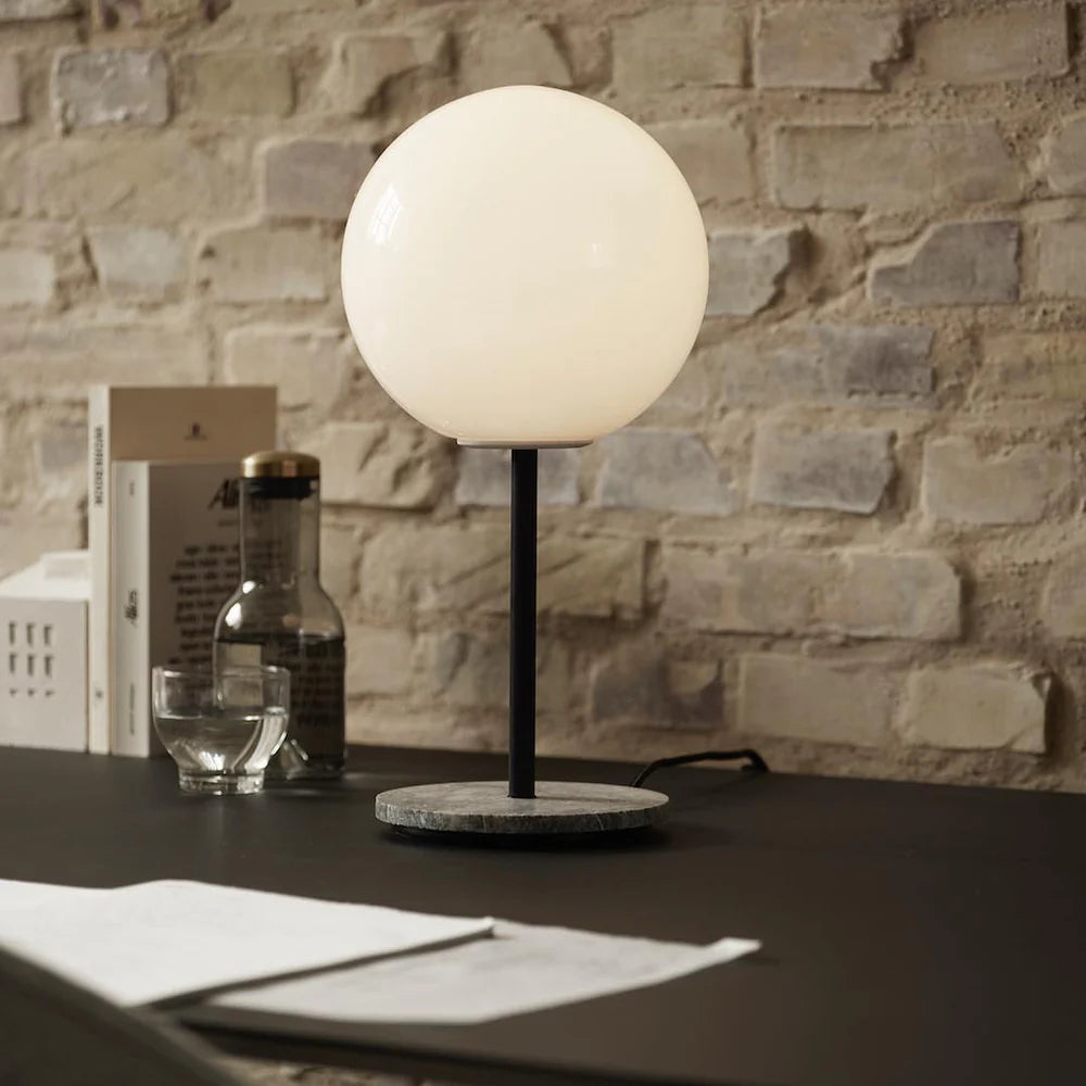 Tr_Bulb_Table_Lamp_8