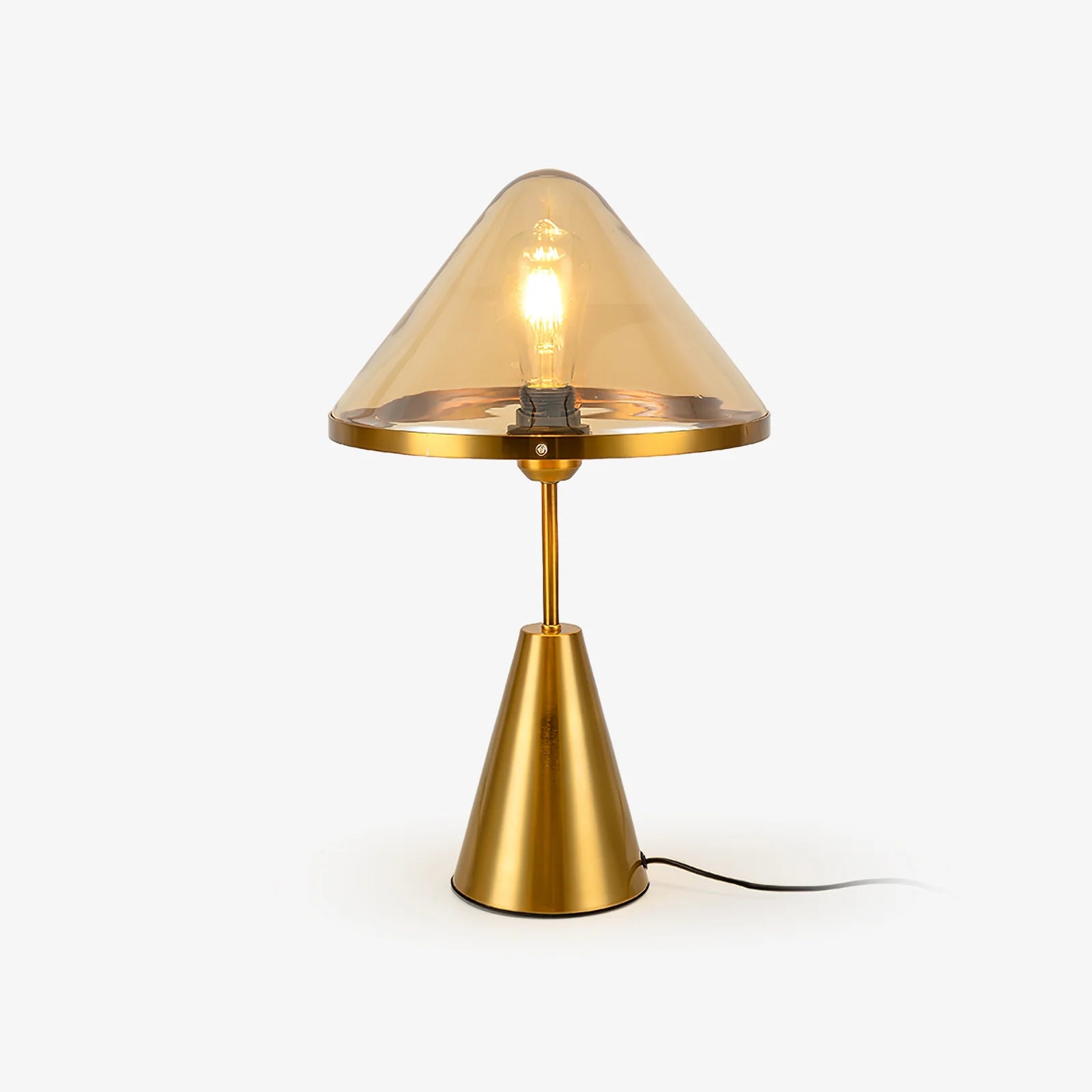 Triangular_Desk_Lamp_1