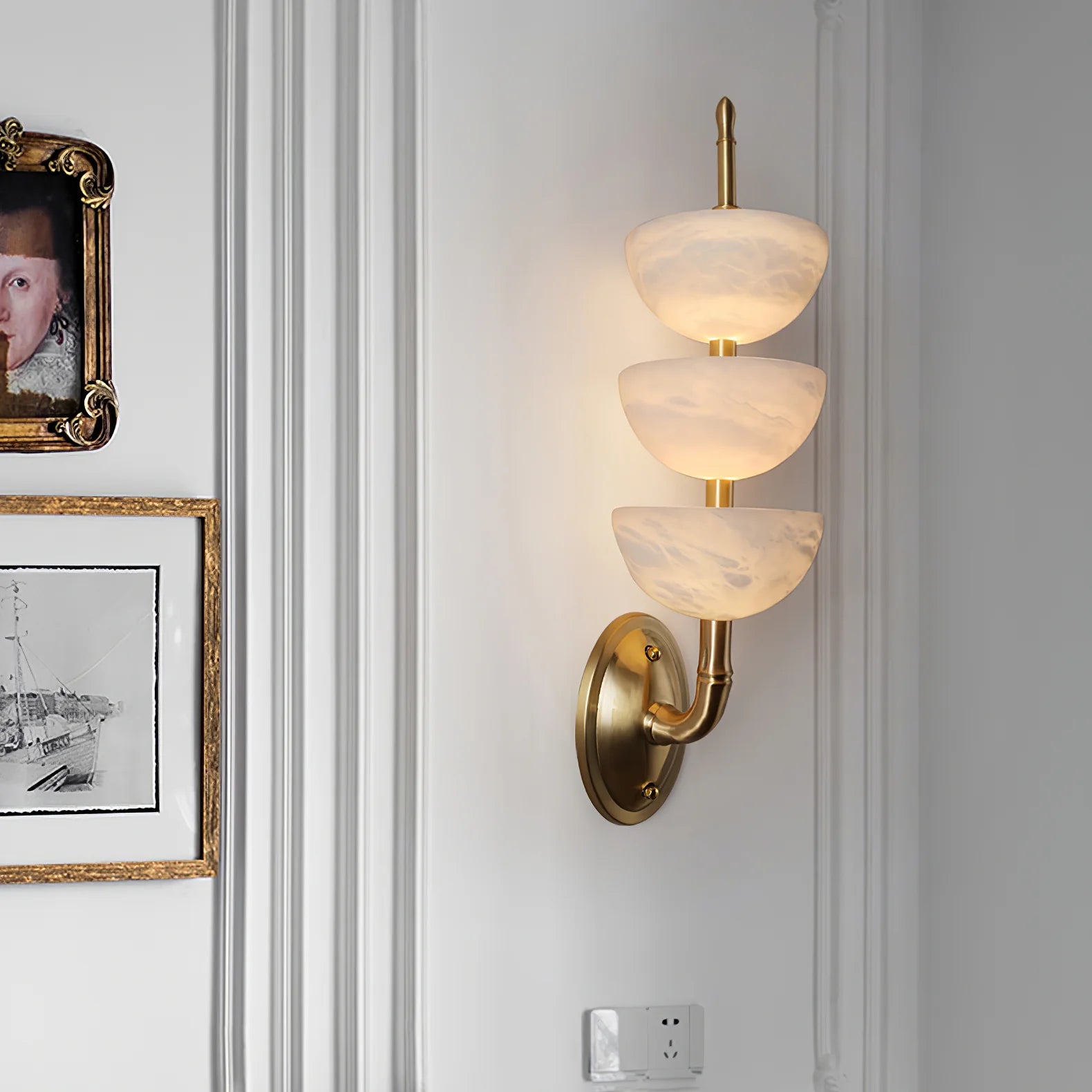 Triple_Alabaster_Wall_Sconce_4