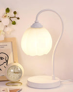 Tulip_Shaped_Table_Lamp_10