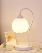 Tulip_Shaped_Table_Lamp_4