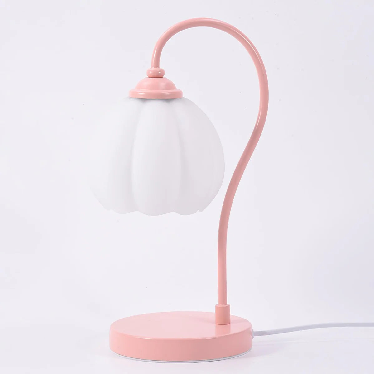 Tulip_Shaped_Table_Lamp_5