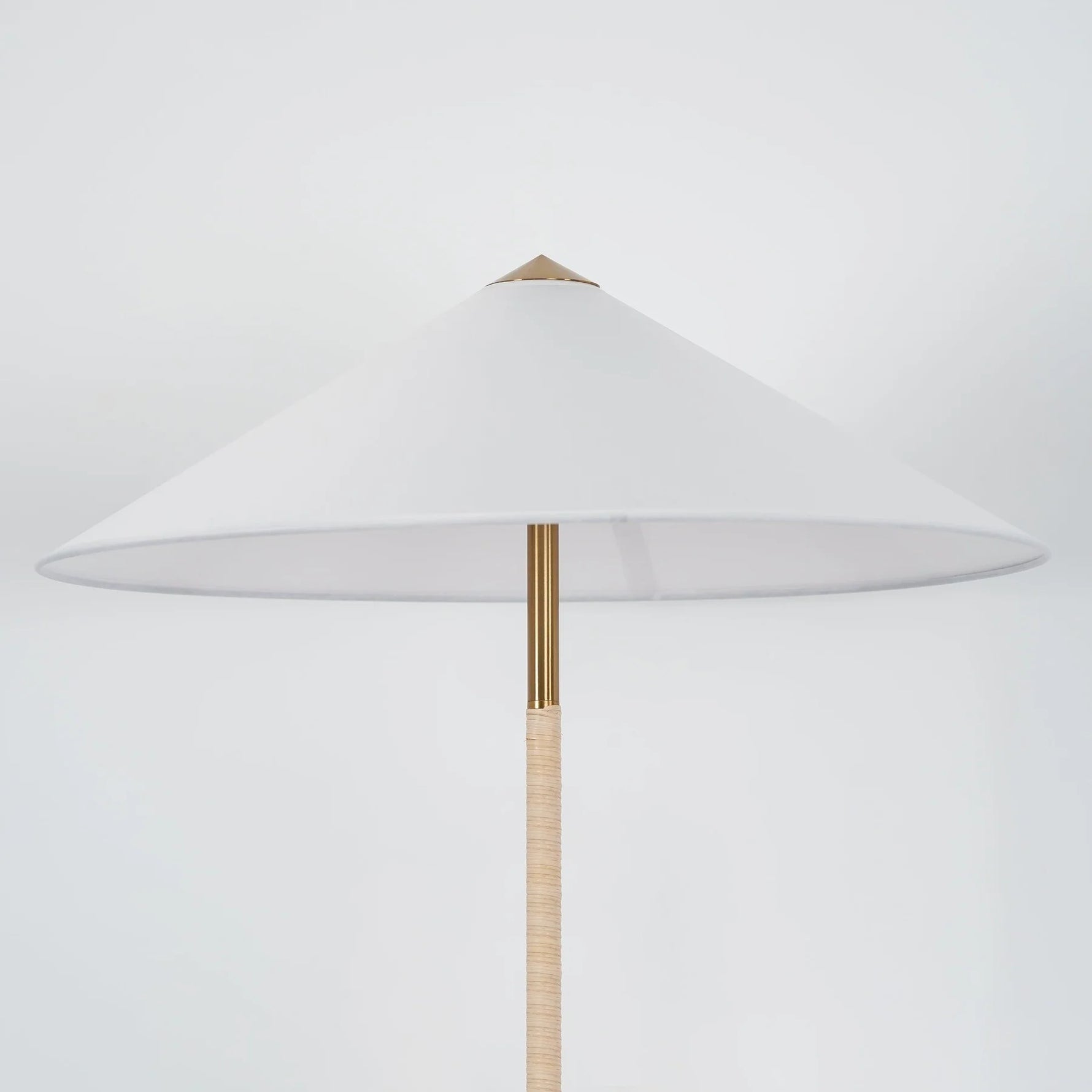 Tynell_Floor_Lamp_13