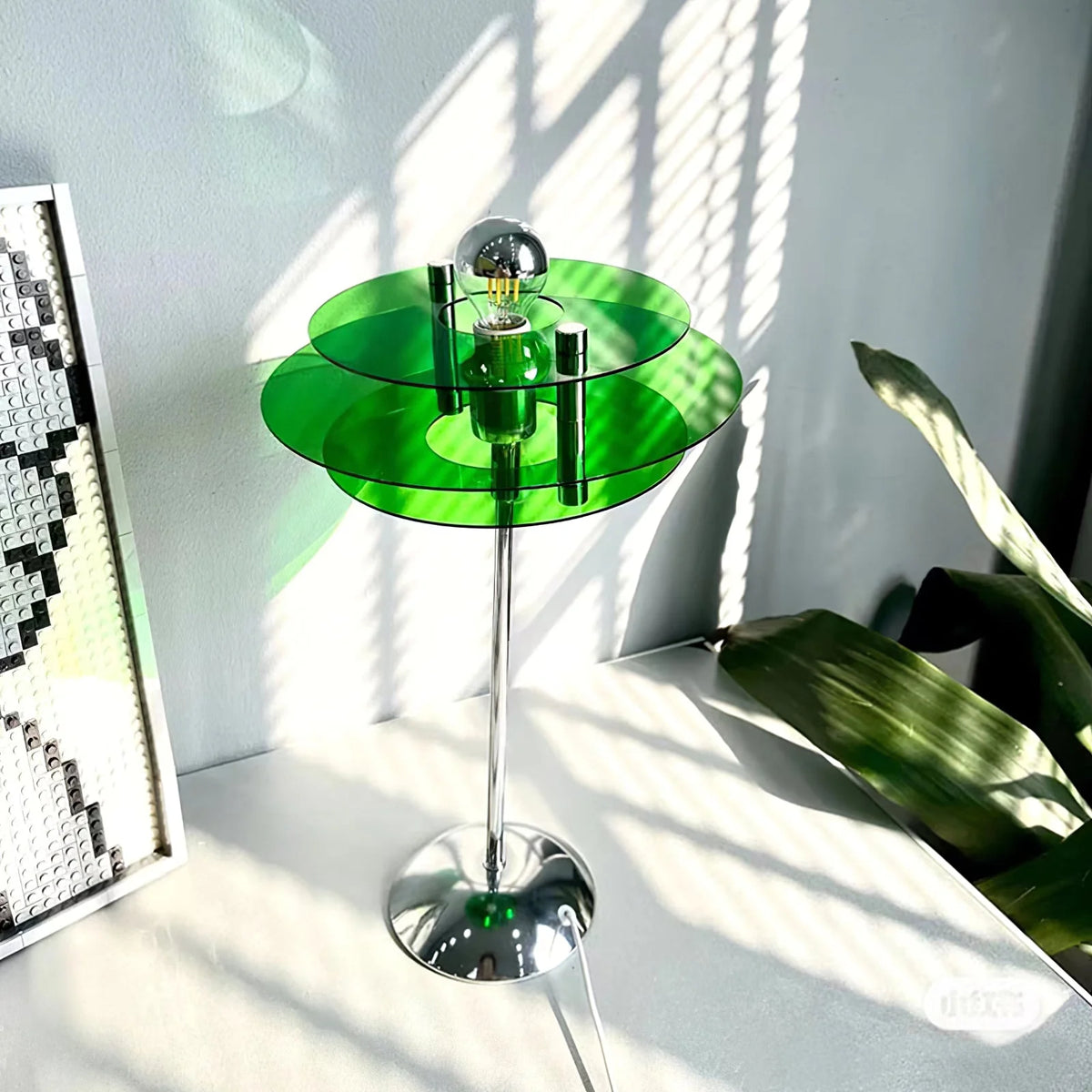 UFO_Table_Light_8