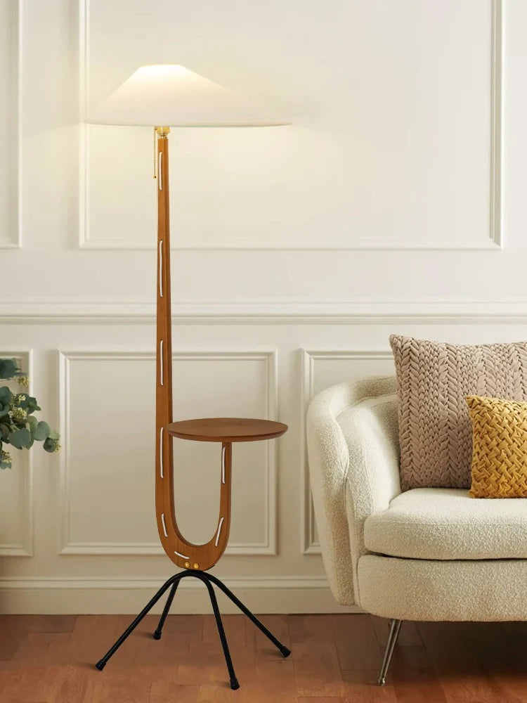 V-Shaped_Floor_Lamp_19