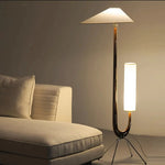 V-Shaped_Floor_Lamp_4