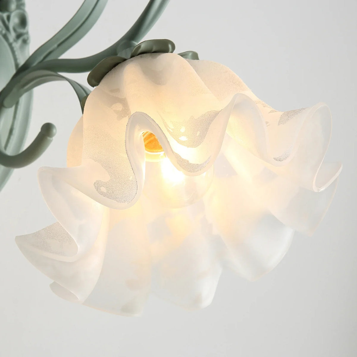 Valley_Lily_Wall_Lamp_8