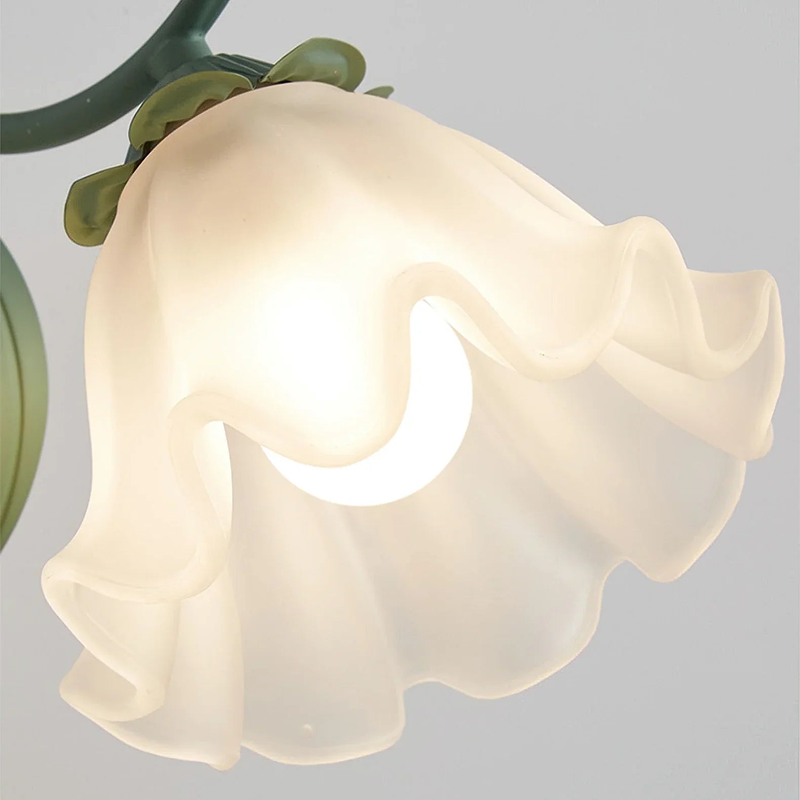 Valley_Lily_Wall_Lamp_9