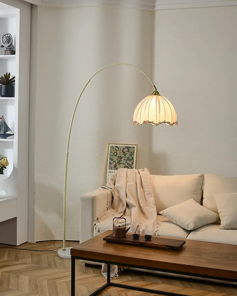 Velora_Floor_Lamp_4