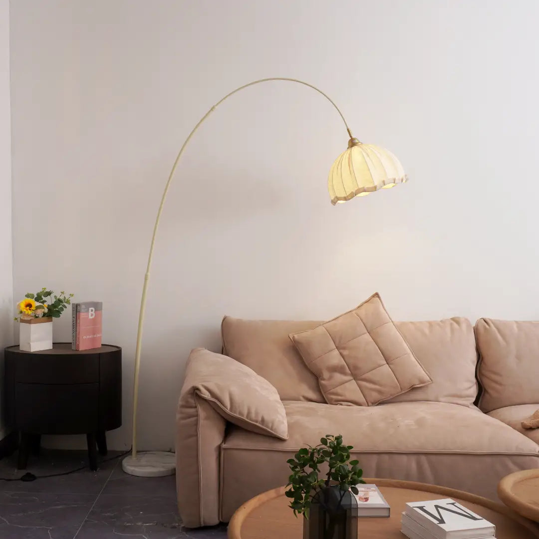 Velora Floor Lamp A2