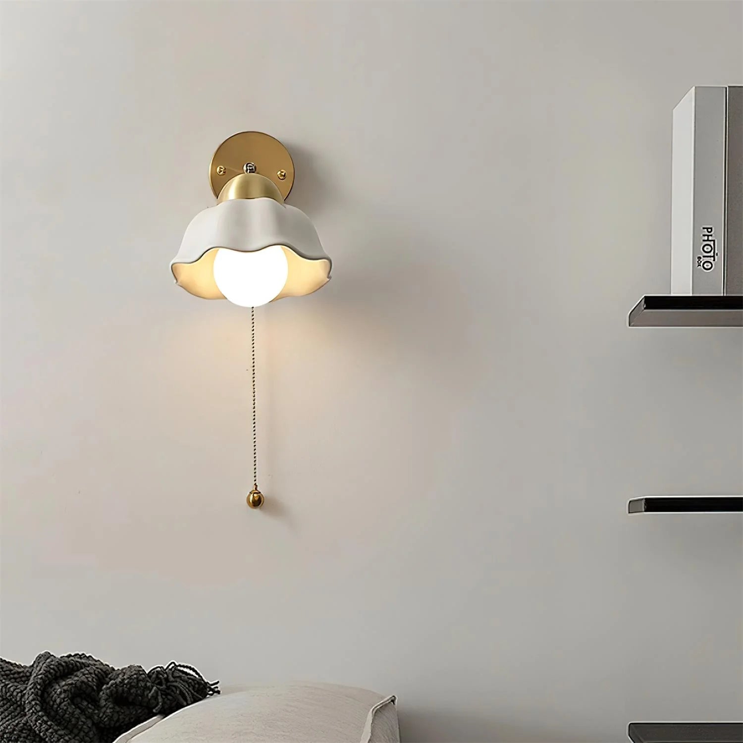 Vena_Brass_Wall_Lamp_13