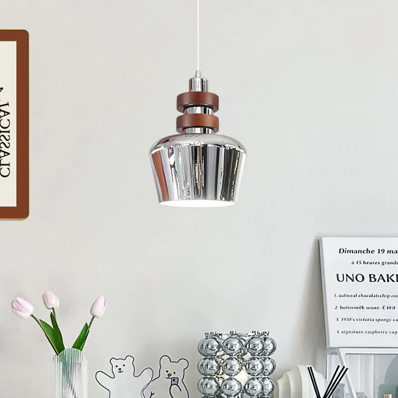 Vesta_Pendant_Light_11