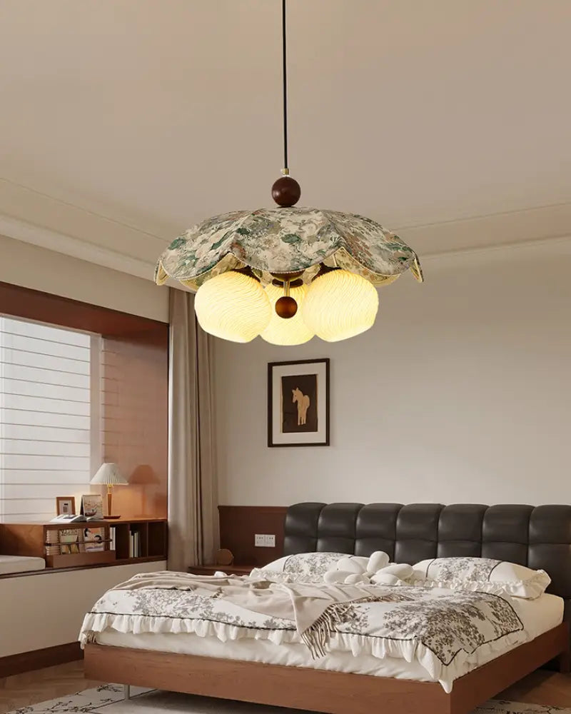 Vintage_Floral_Pendant_Lamp_14