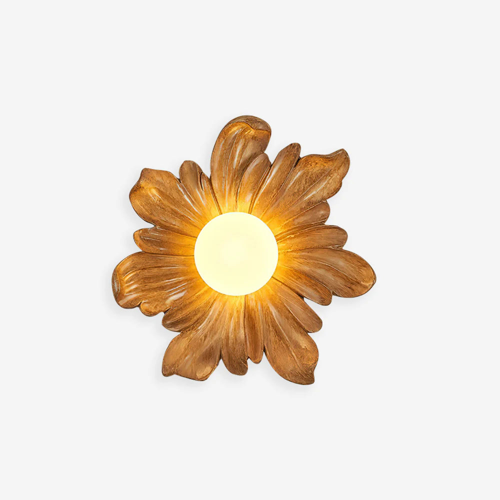 Vintage_Petal_Wall_Lamp_1