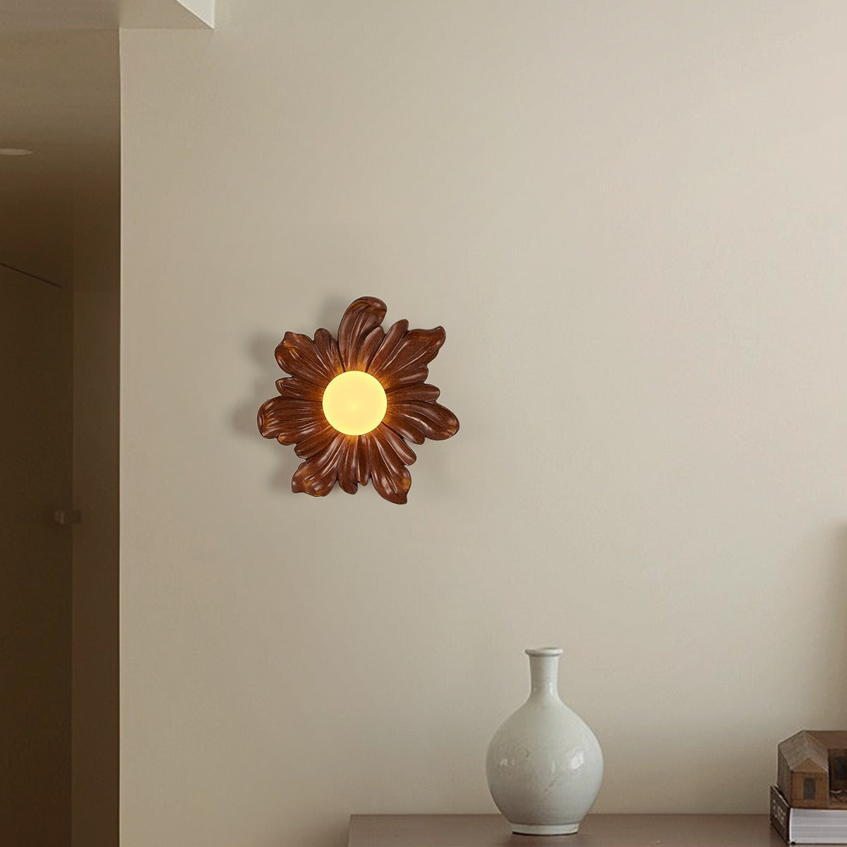 Vintage_Petal_Wall_Lamp_4