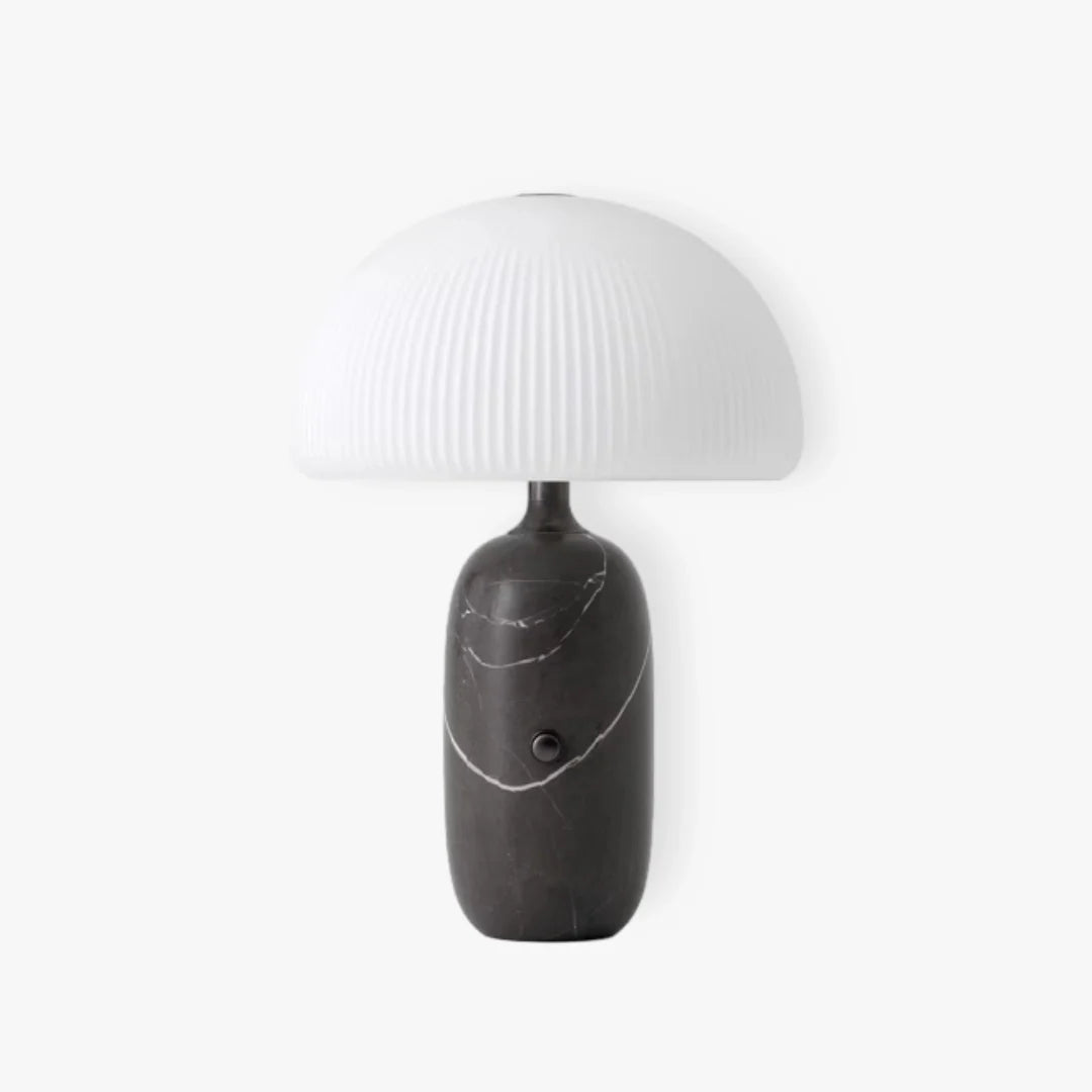 Vipp_Sculpture_Table_Lamp_8