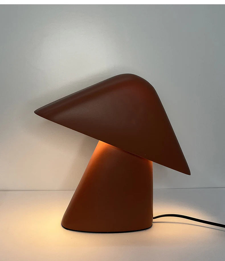 Vitamin_Table_Lamp_9