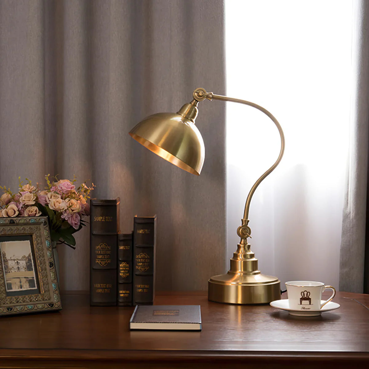 Wallace_Table_Lamp_4