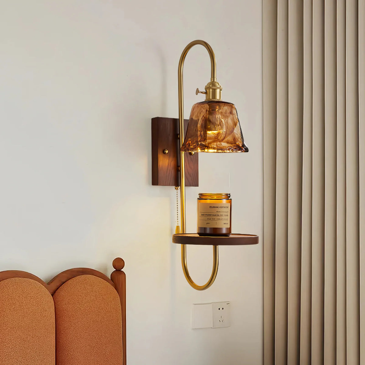 Walnut_Brass_Shelving_Wall_Lamp_3