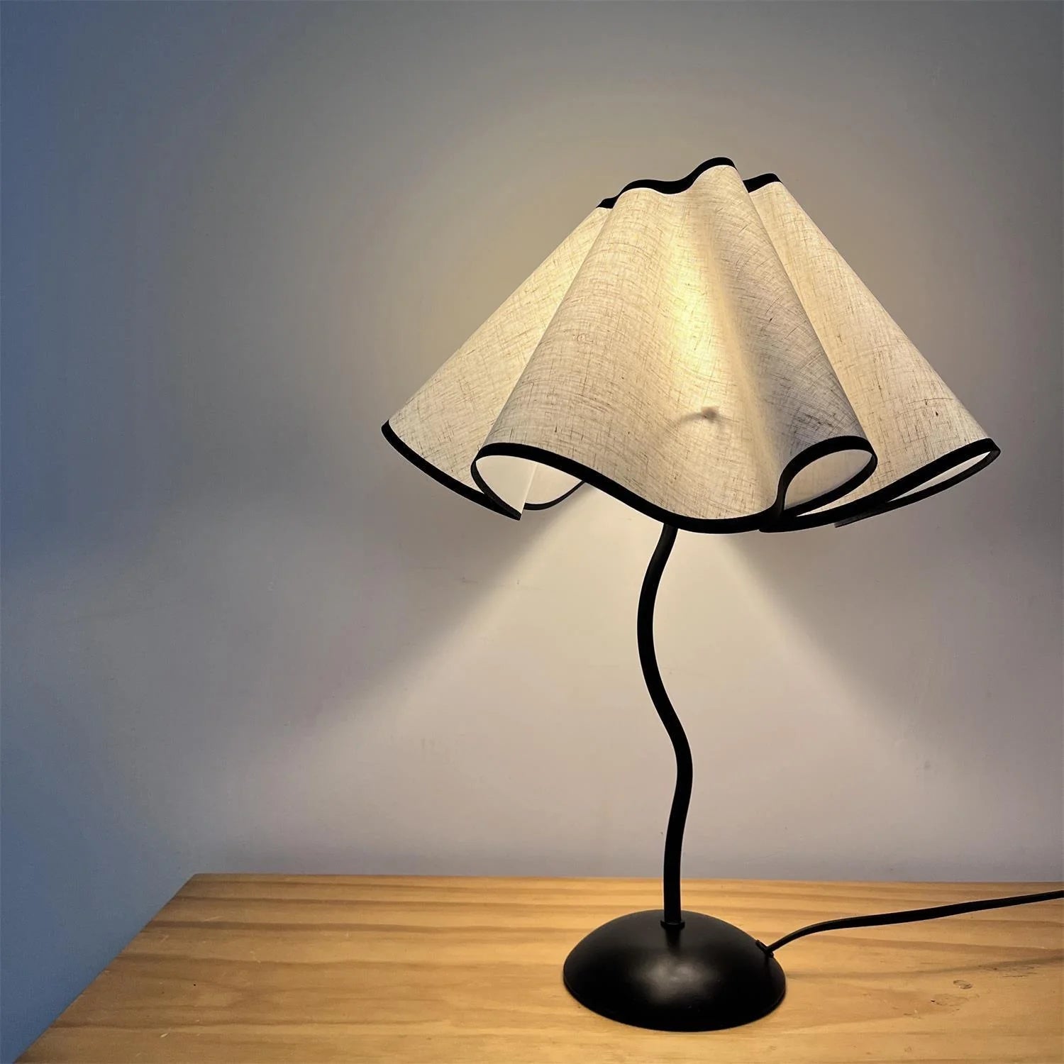 Wave Table Lamp 2