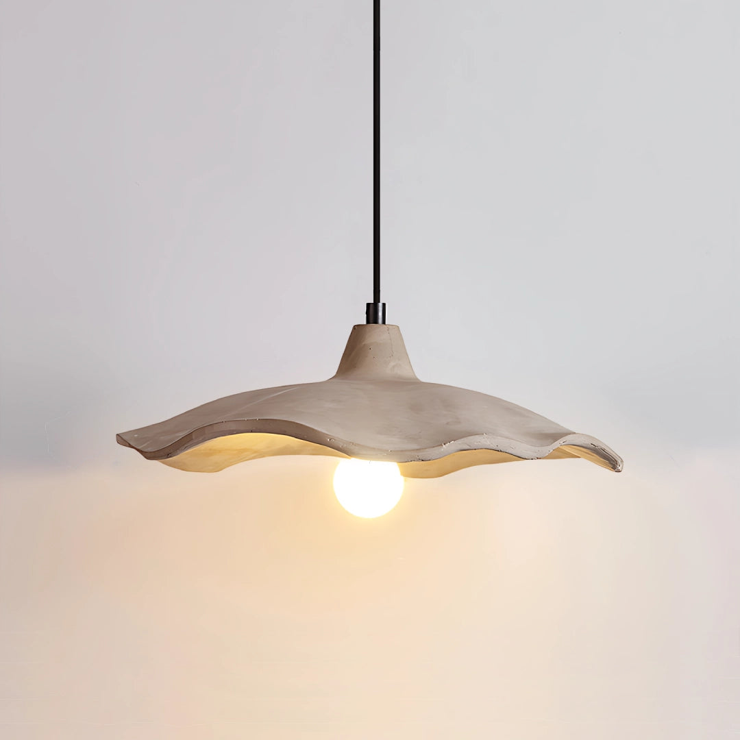 Adjustable Height Wavy_Pendant Light