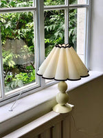 White_Gourd_Table_Lamp_12