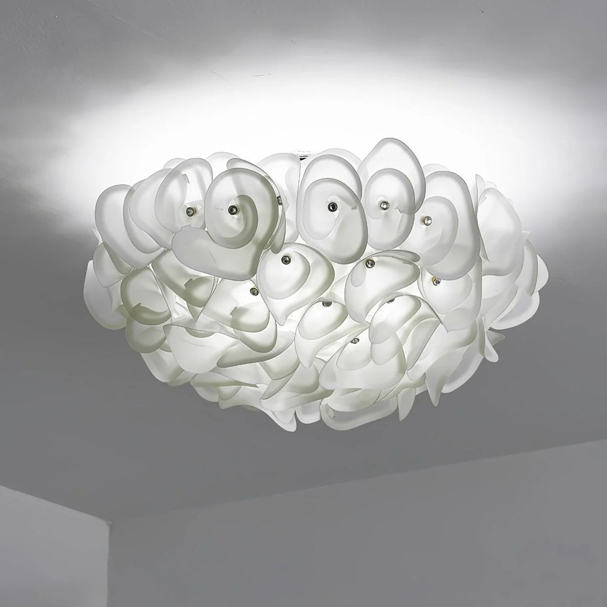 White_Hydrangea_Ceiling_Lamp_18