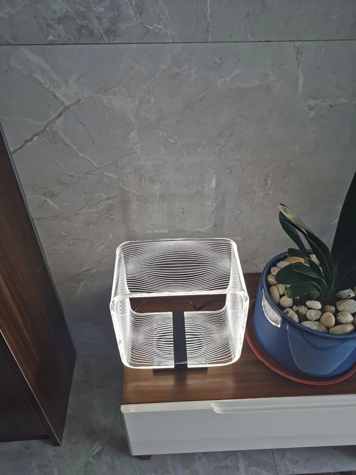 Wire Cube Table Lamp 12