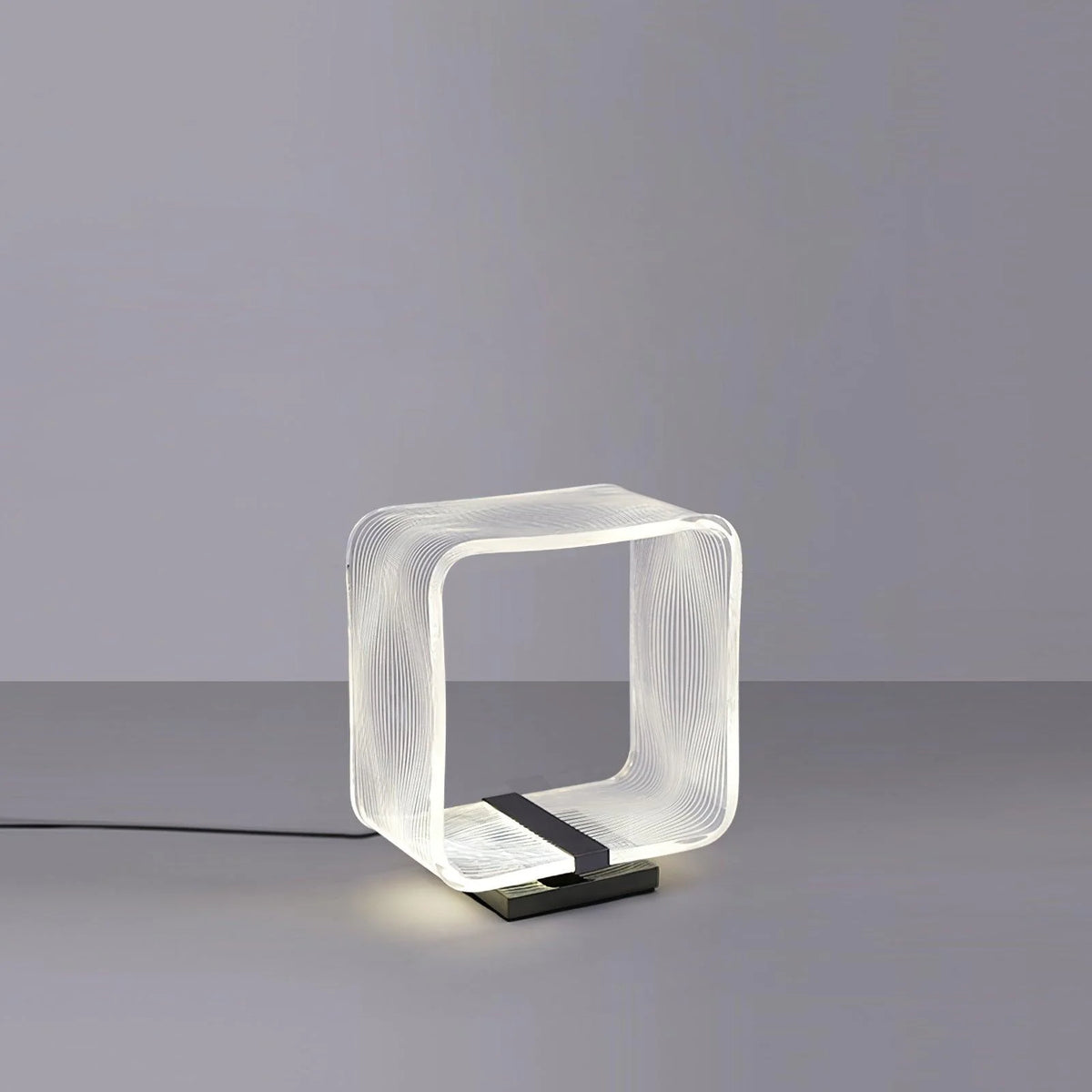 Wire Cube Table Lamp 8