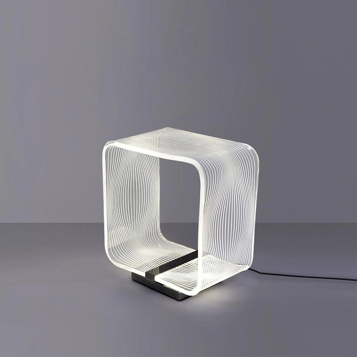 Wire Cube Table Lamp 9