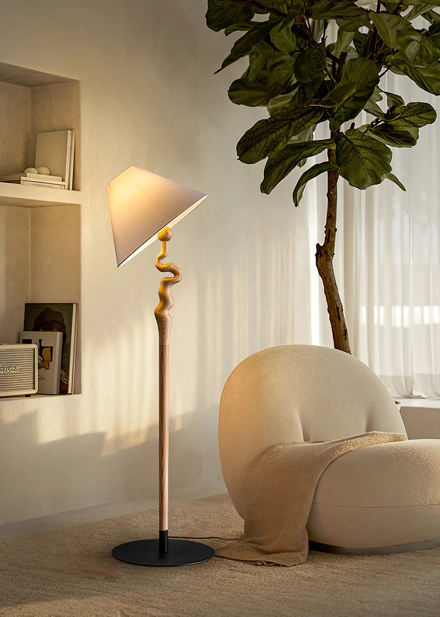 Wood Twisted Floor Lamp 2