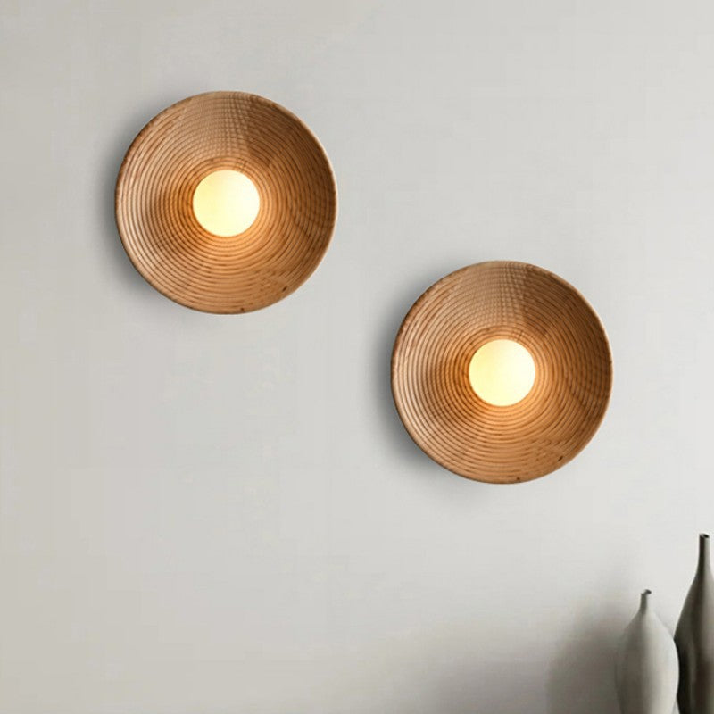 Wooden_Contour_Wall_Lamp_15