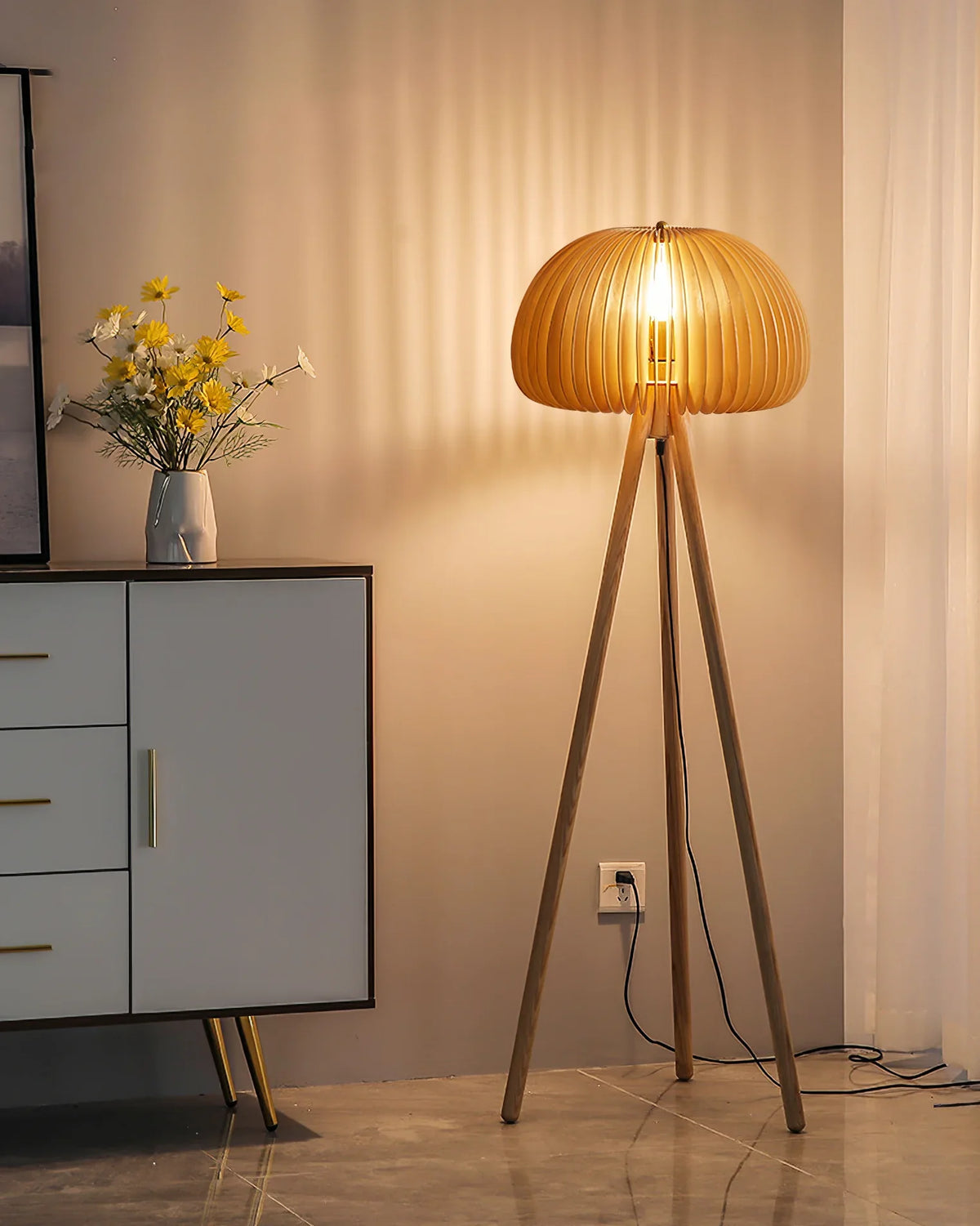 Wooden_Pumpkin_Floor_Lamp_2