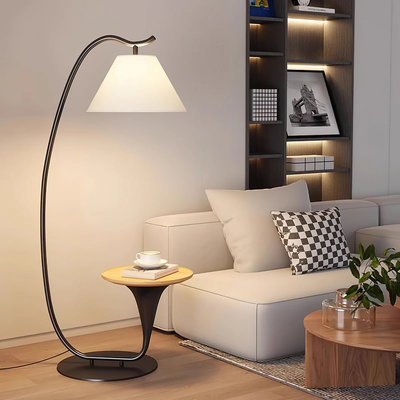 Yanir Floor Lamp 18