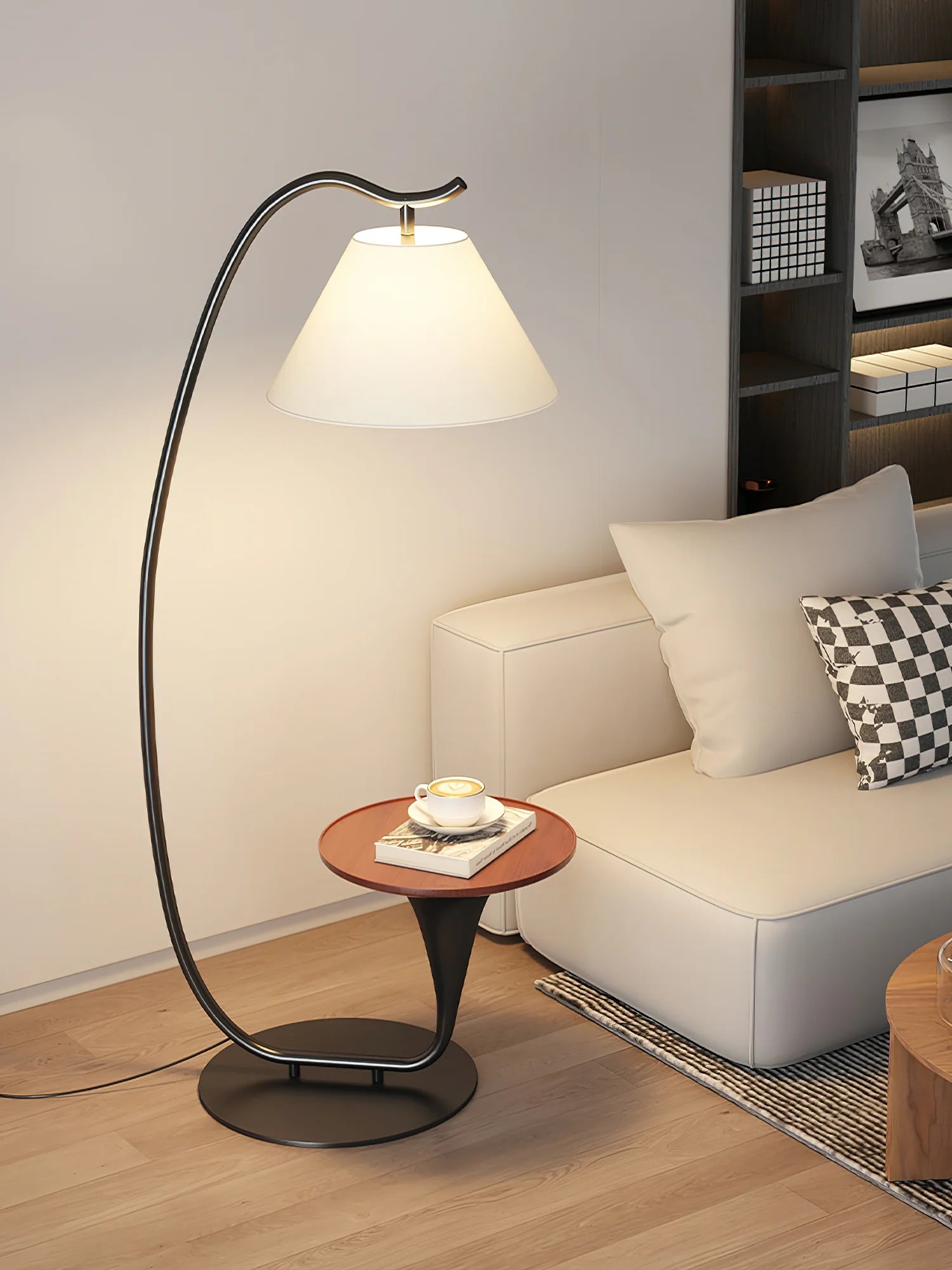 Yanir Floor Lamp 28