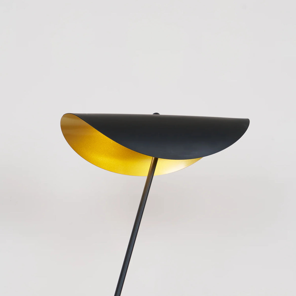 Yiu-X_Floor_Lamp_10