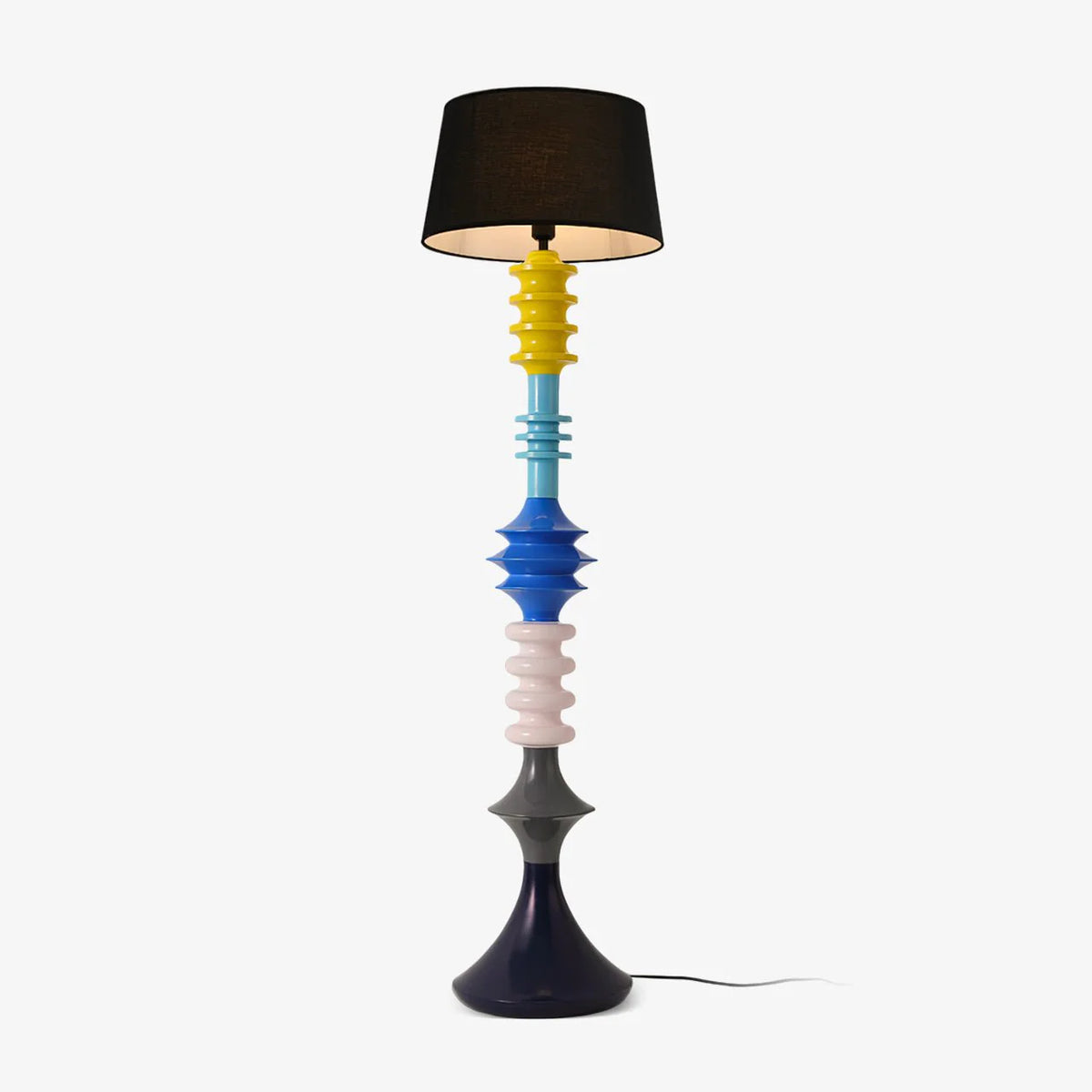 Yocco_Floor_Lamp_1